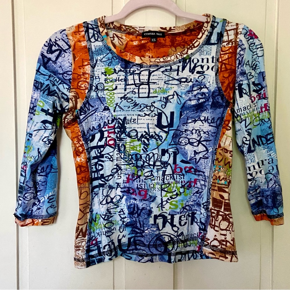 Indie sleaze graffiti top